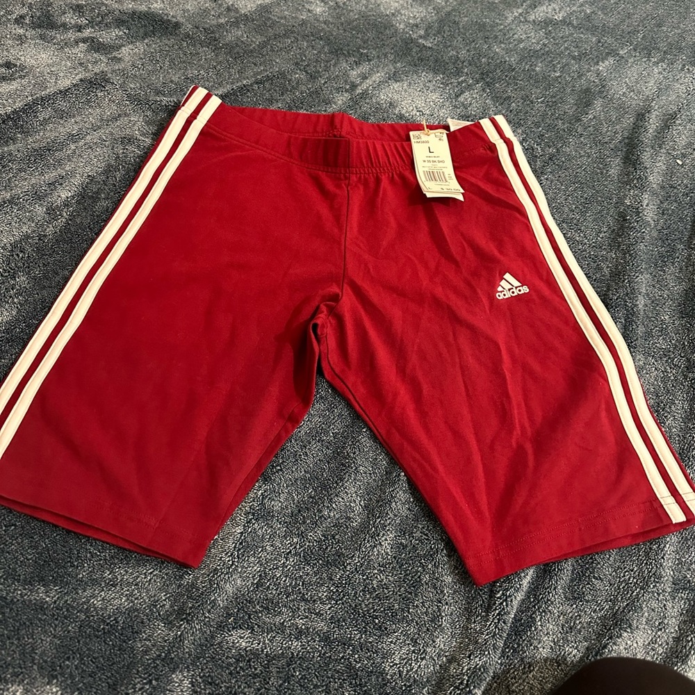 Adidas burgundy women’s biker shorts new with tags